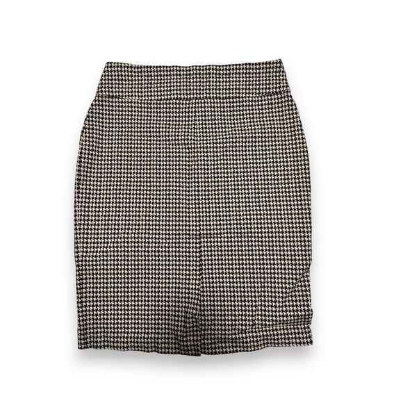 SOHO Black & Ivory Houndstooth Pencil Pull On Skirt Size Medium - Picture 7 of 7